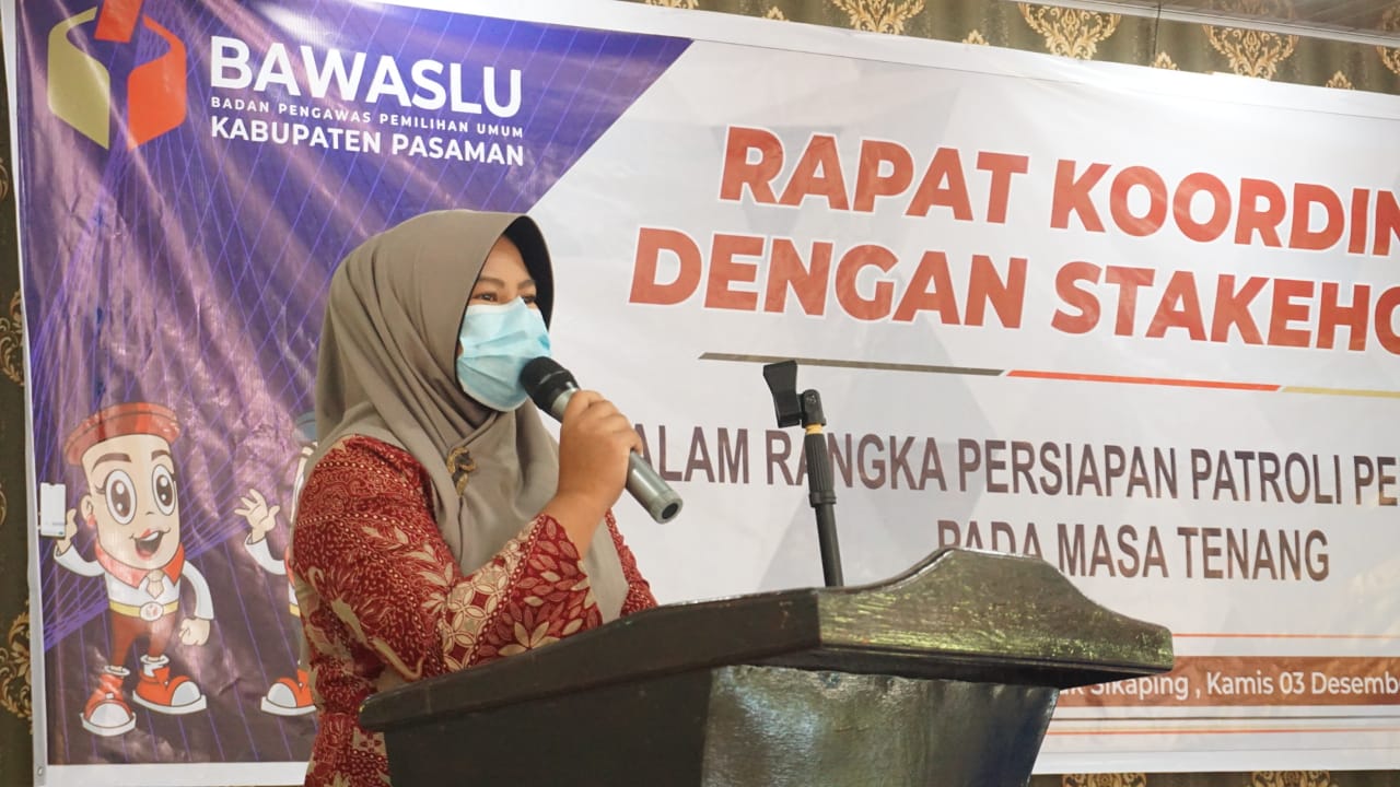 Komisioner Bawaslu Pasaman, Mesrawati